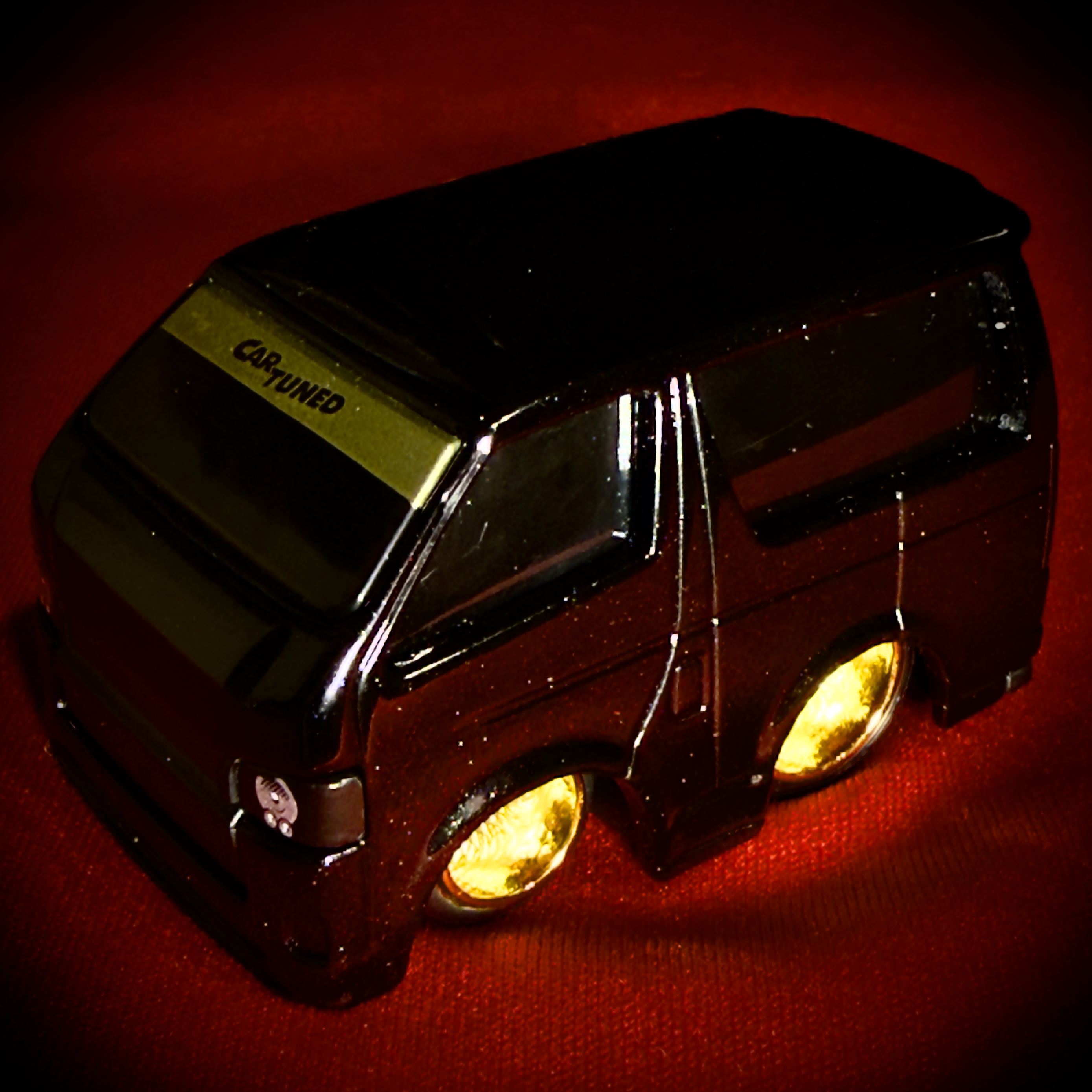 2004 Toyota HiACE H200